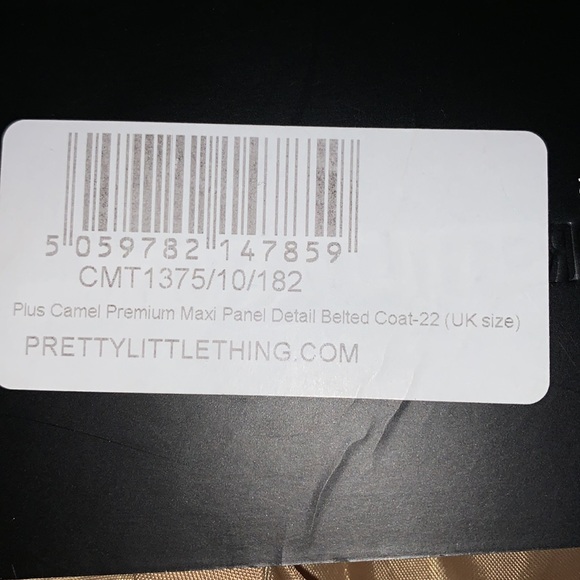 Pretty little things plus premium maxi panel detailed coat - Picture 6 of 6